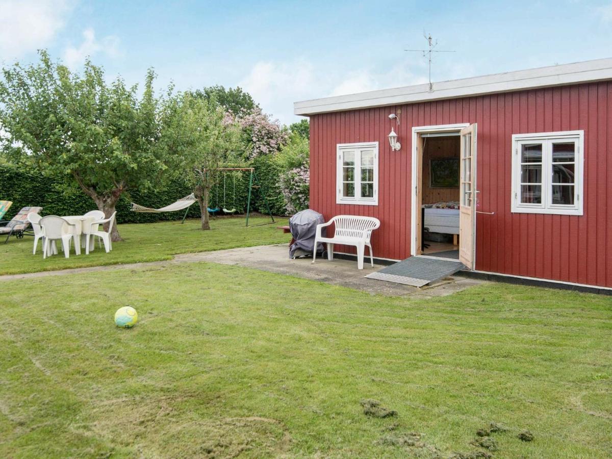 4 Person Holiday Home In Haderslev Exteriör bild