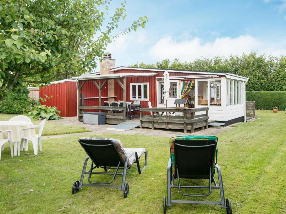 4 Person Holiday Home In Haderslev Exteriör bild